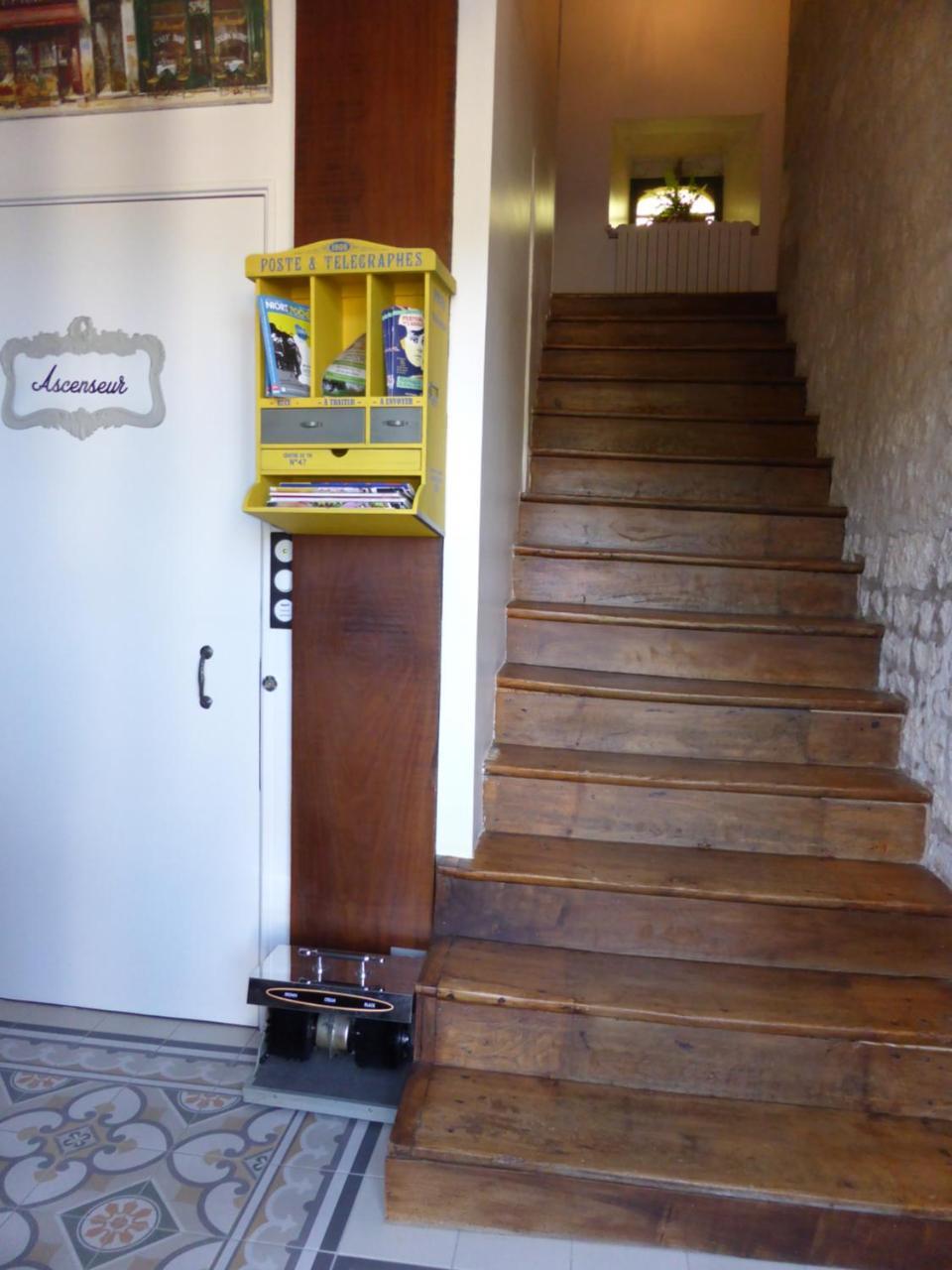 Logis De La Roche - Niort - Chauray Hotel ภายนอก รูปภาพ